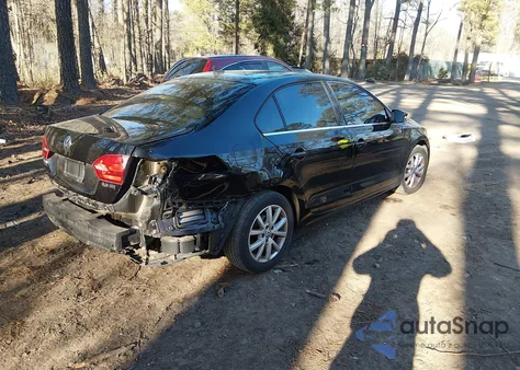 2013 Volkswagen Jetta 2.5L Se z USA, uszkodzony, nr VIN 3VWDP7AJ6DM437868